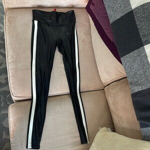 Spanx coded leggings size small